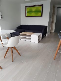 Gạch giả gỗ 150x900 LUWL91512NS bề mặt mờ màu sáng